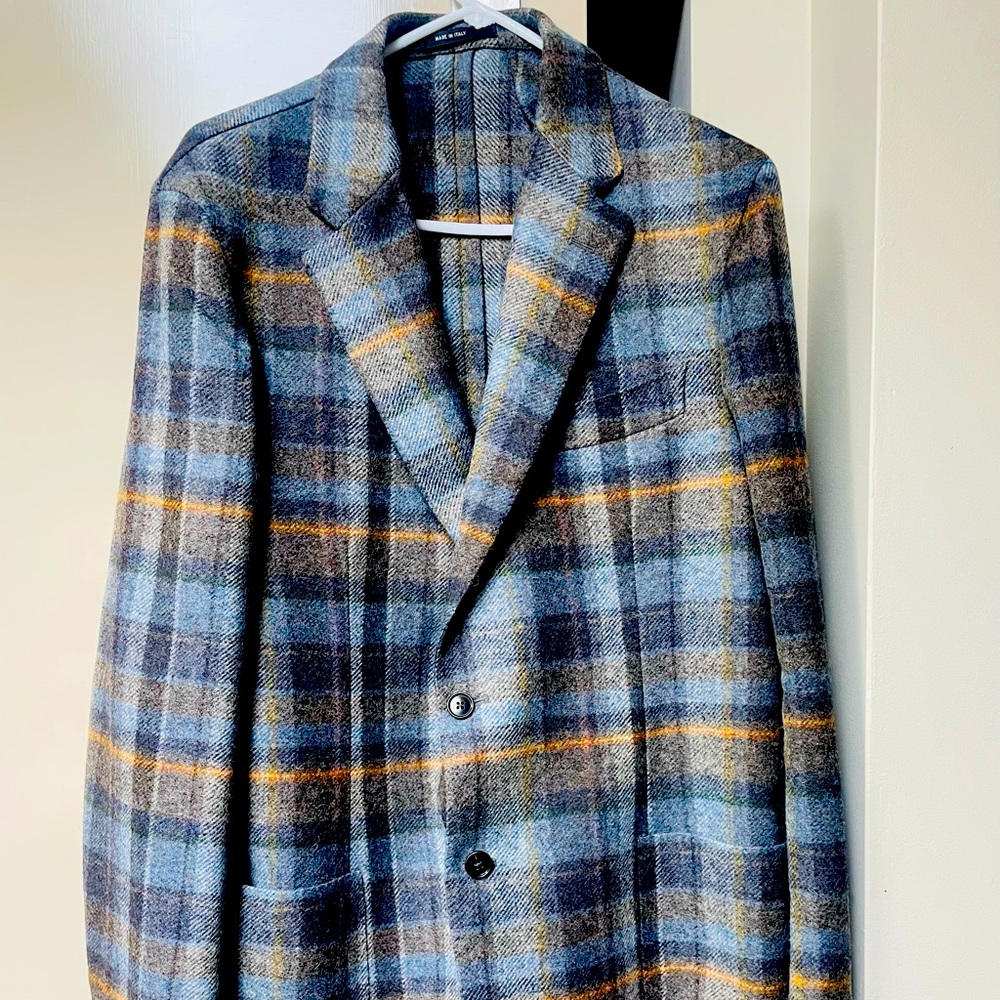 Beautiful Tod Snyder Sportcoat, worn twice. Blue plaid. Measurements in comments